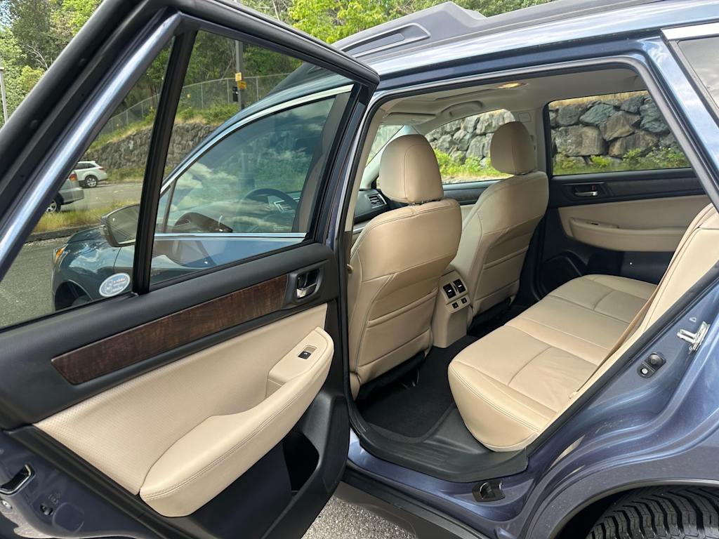 Thumbnail: 2016 Subaru Outback - 19
