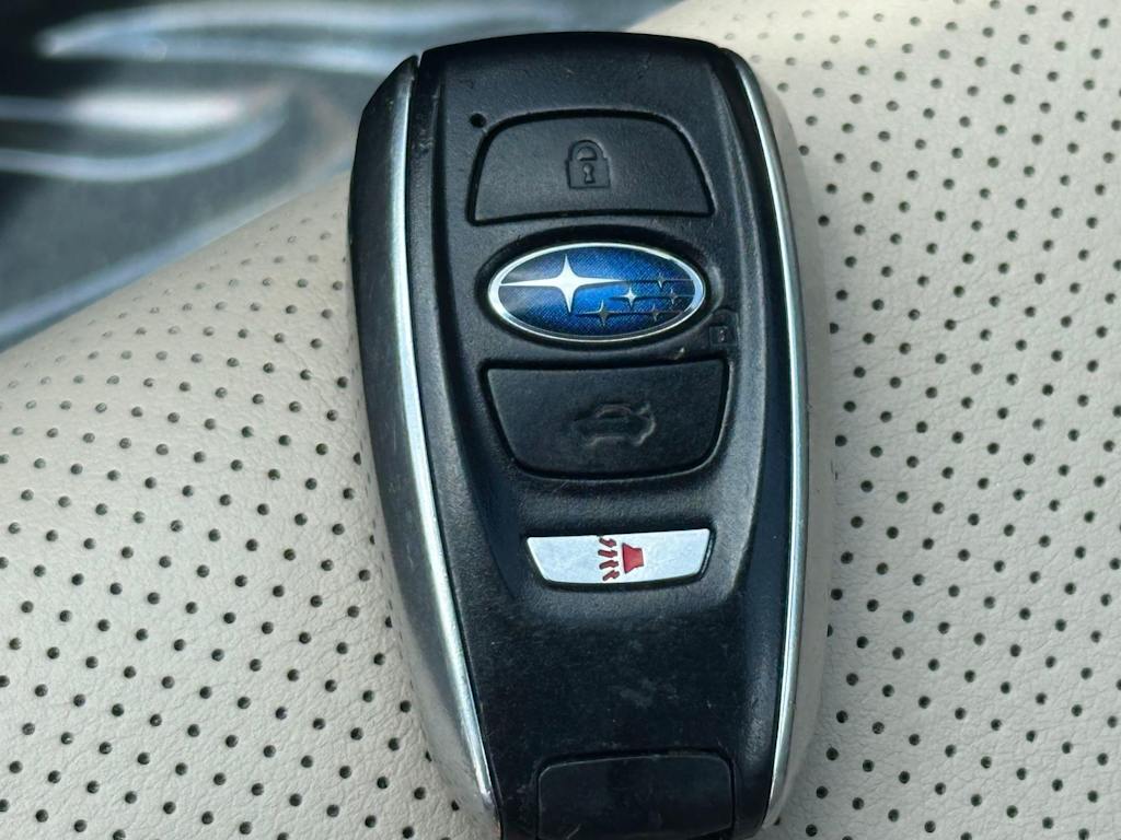 Thumbnail: 2016 Subaru Outback - 17