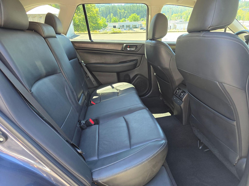 Thumbnail: 2015 Subaru Outback - 21
