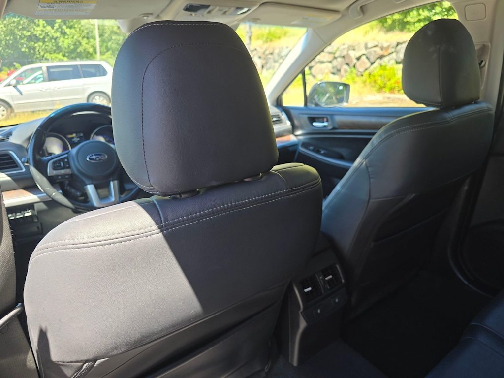 Thumbnail: 2015 Subaru Outback - 11