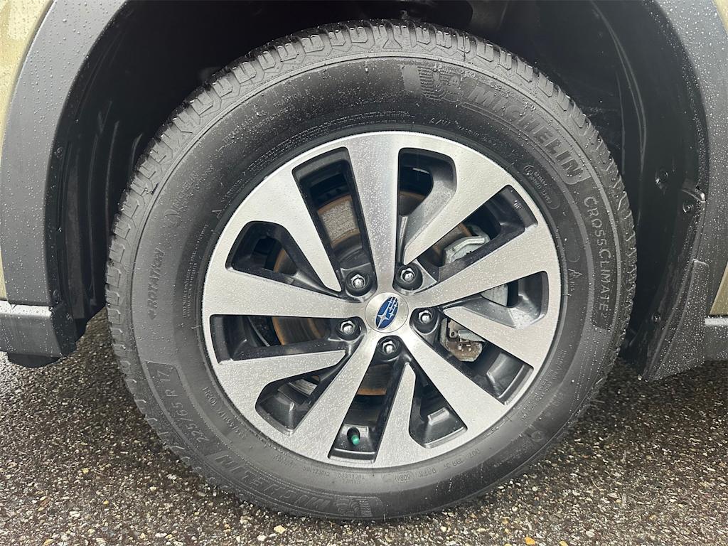 Thumbnail: 2022 Subaru Outback - 8