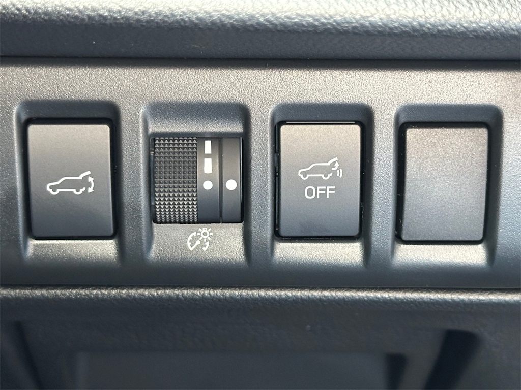 Thumbnail: 2025 Subaru Outback - 23