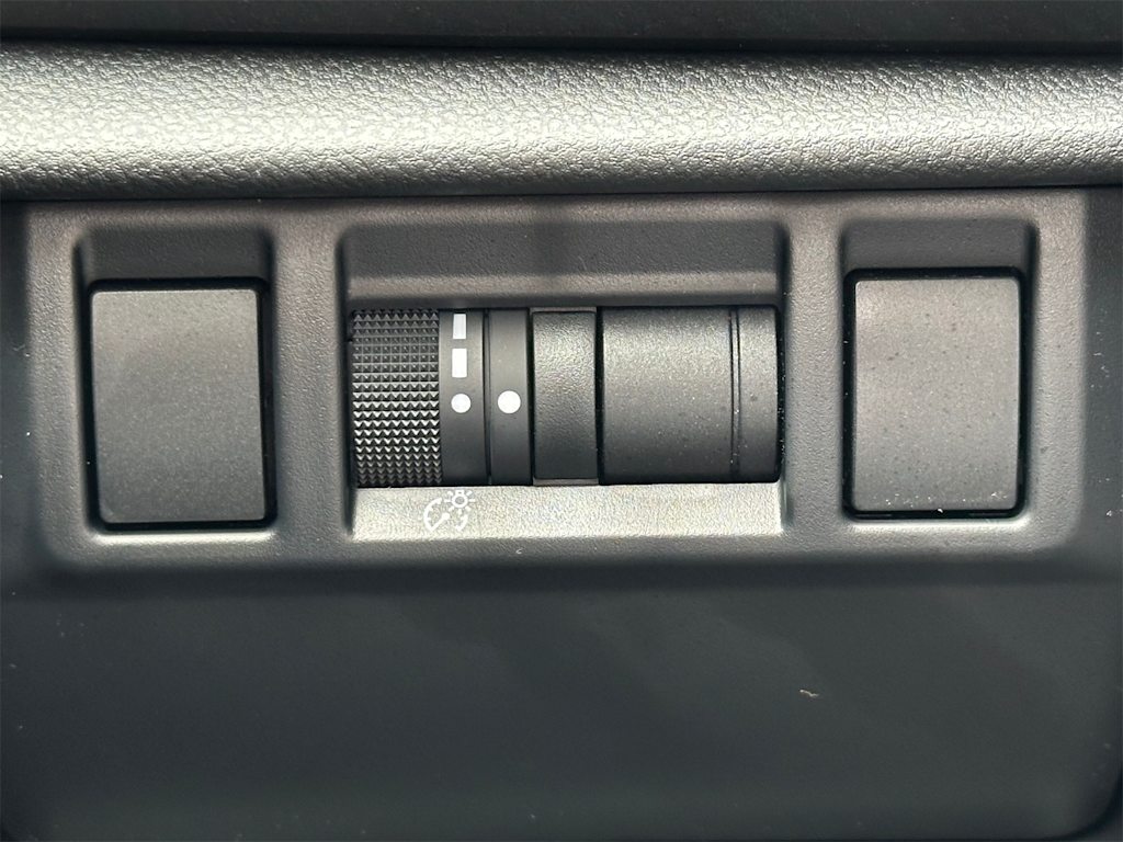 Thumbnail: 2025 Subaru Crosstrek - 25