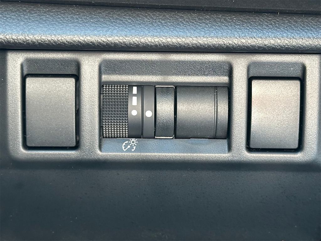 Thumbnail: 2025 Subaru Crosstrek - 25