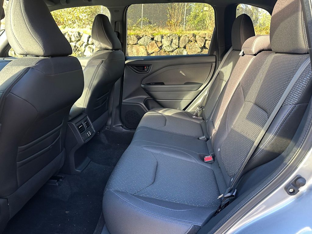 Thumbnail: 2026 Subaru Forester - 12