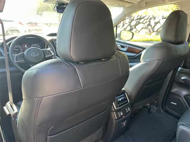 2025 Subaru Ascent Touring 11