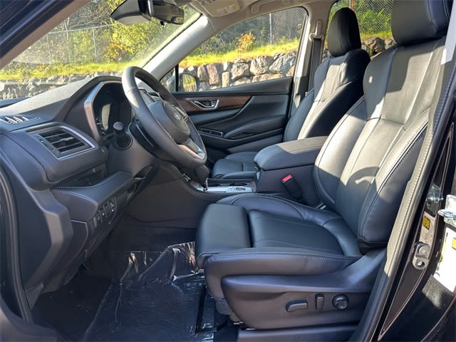 2025 Subaru Ascent Touring 22