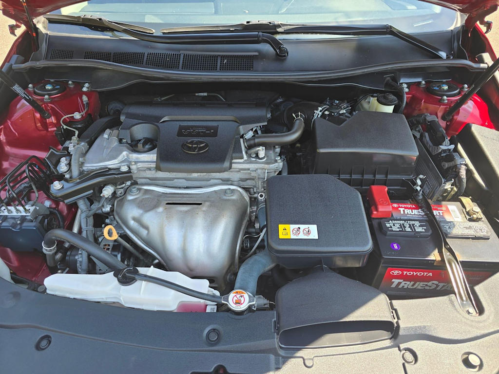 Thumbnail: 2017 Toyota Camry - 9