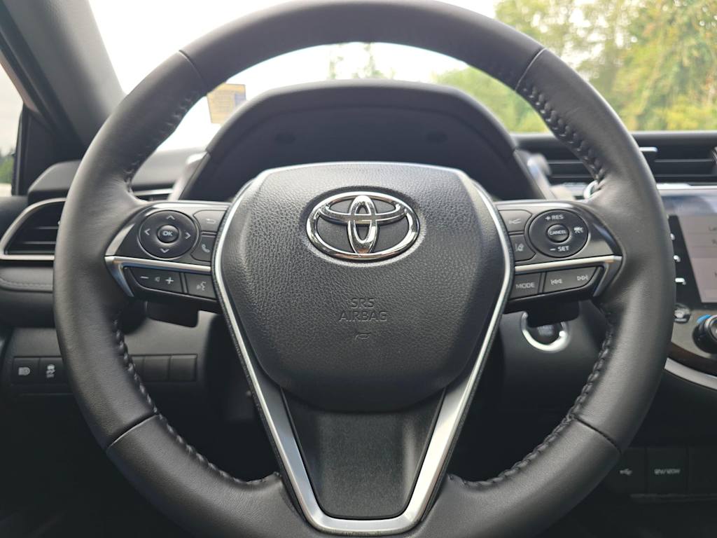 Thumbnail: 2020 Toyota Camry - 14