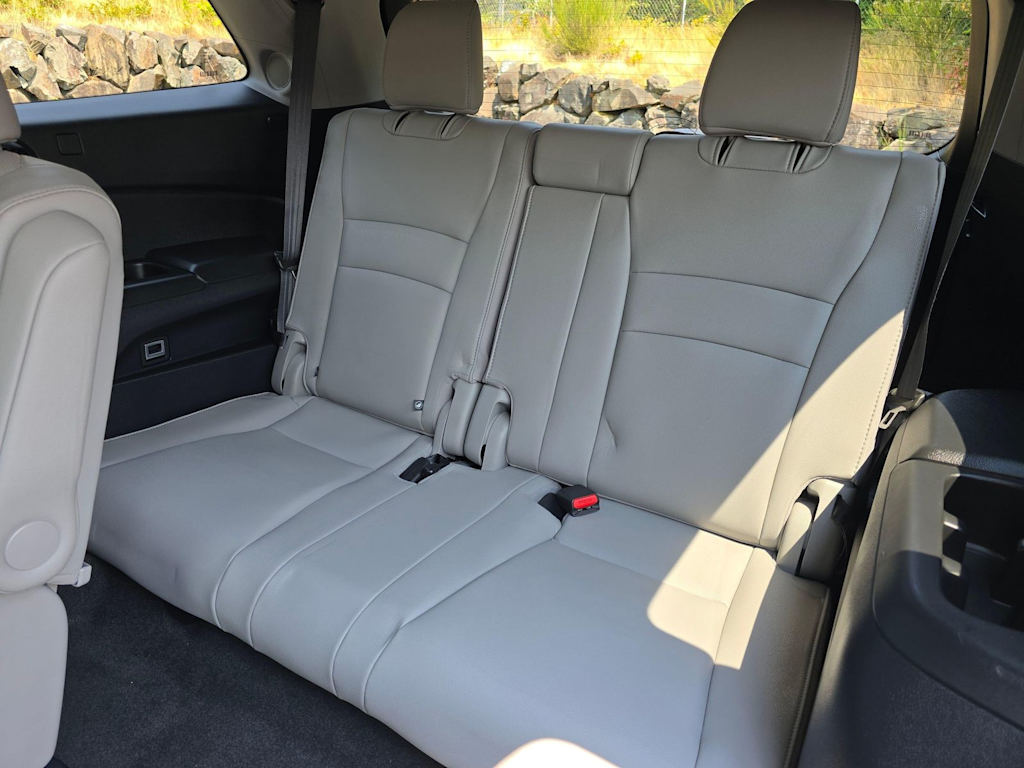 Thumbnail: 2019 Honda Pilot - 30