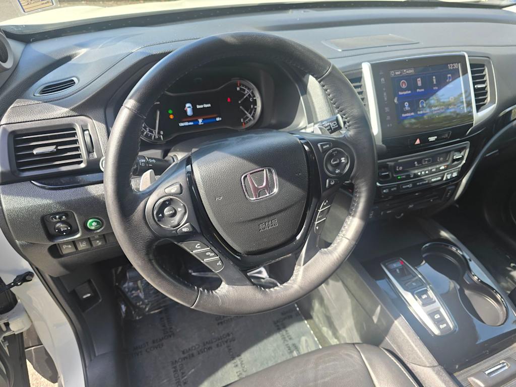 Thumbnail: 2017 Honda Pilot - 2