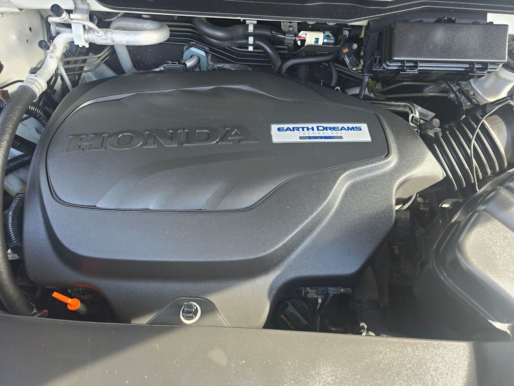 Thumbnail: 2017 Honda Pilot - 9
