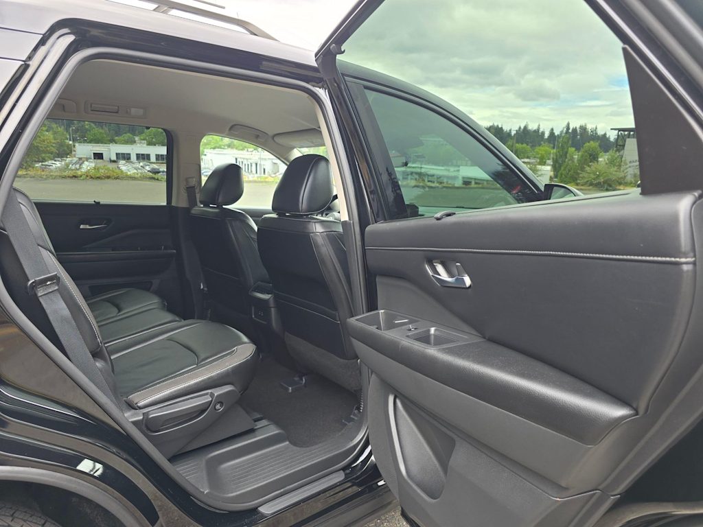 Thumbnail: 2023 Nissan Pathfinder - 15