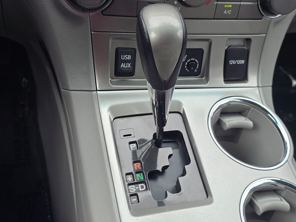 Thumbnail: 2011 Toyota Highlander - 15