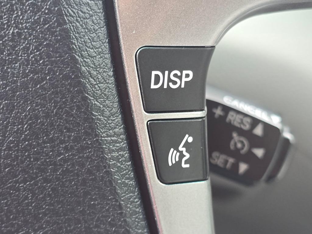 Thumbnail: 2011 Toyota Highlander - 32