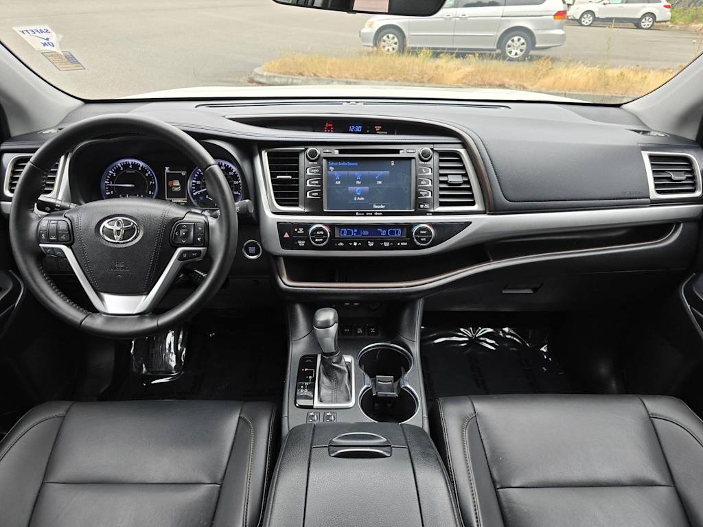Thumbnail: 2019 Toyota Highlander - 9