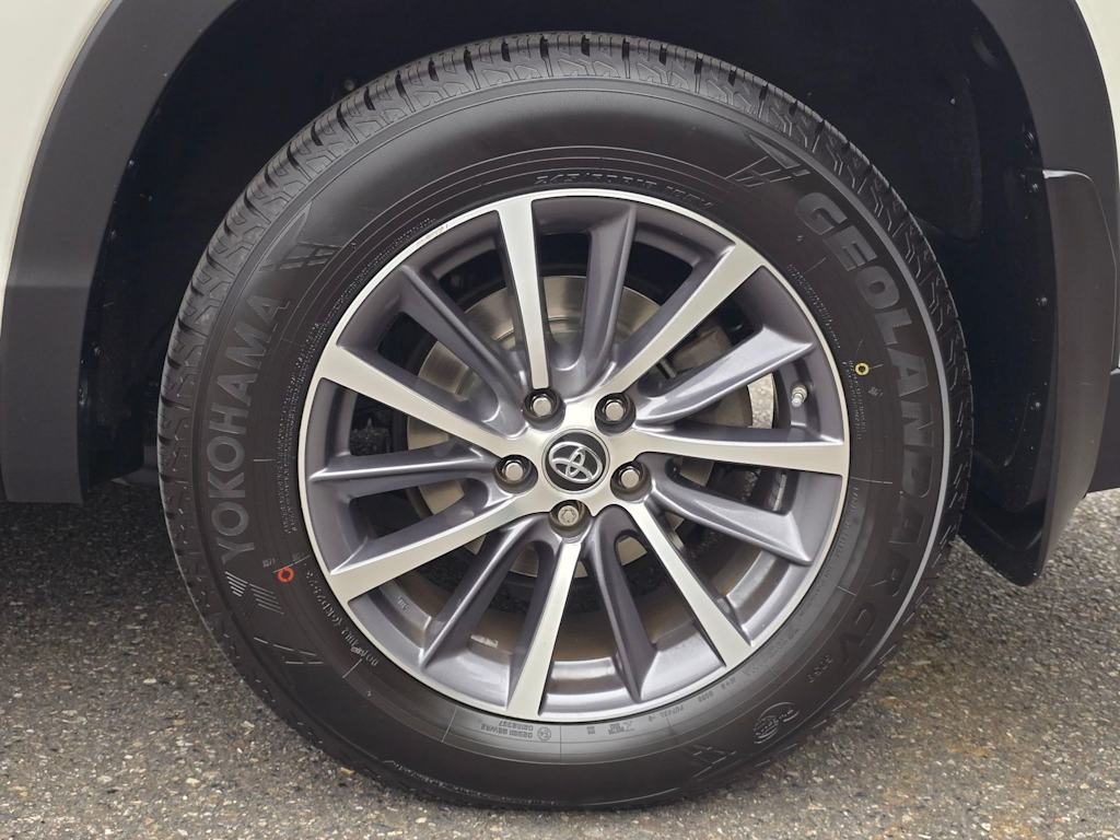 Thumbnail: 2019 Toyota Highlander - 7