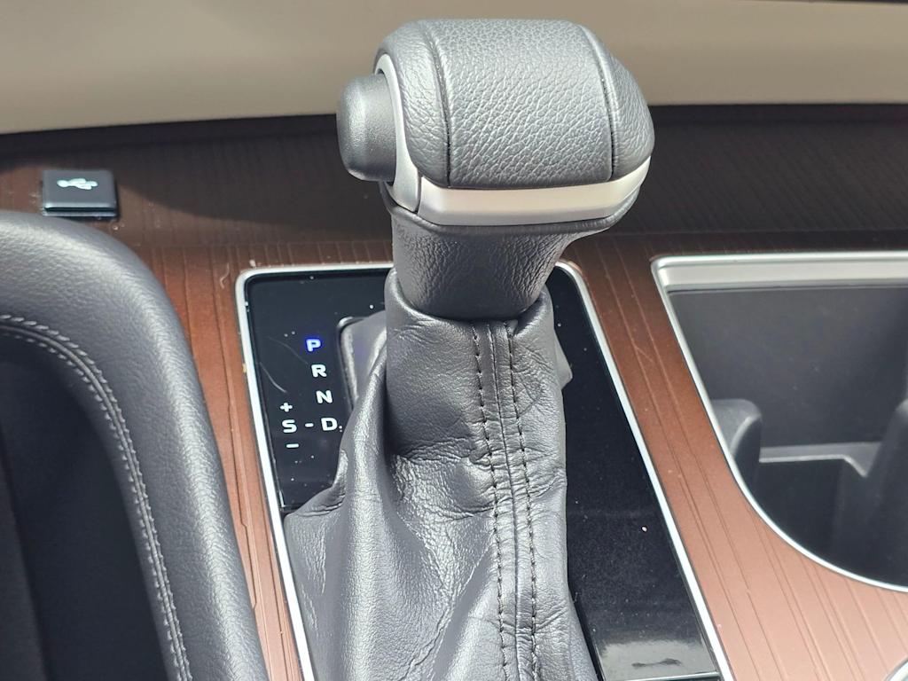 Thumbnail: 2021 Toyota Sienna - 17