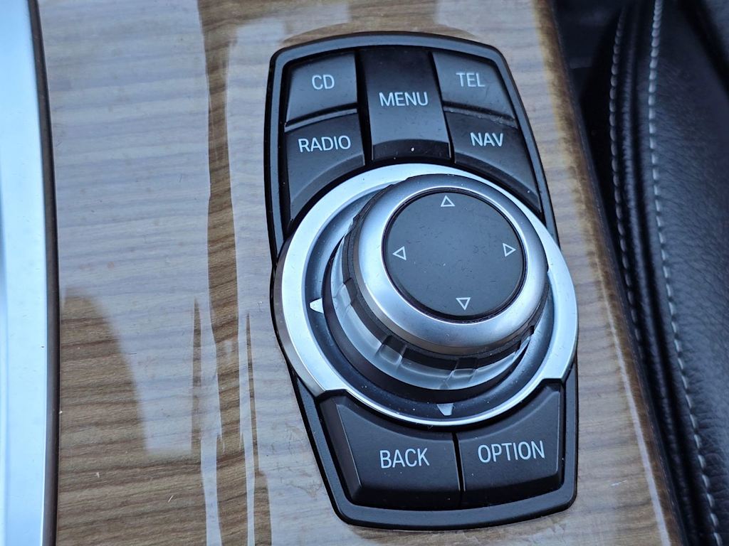 Thumbnail: 2012 BMW X3 - 23