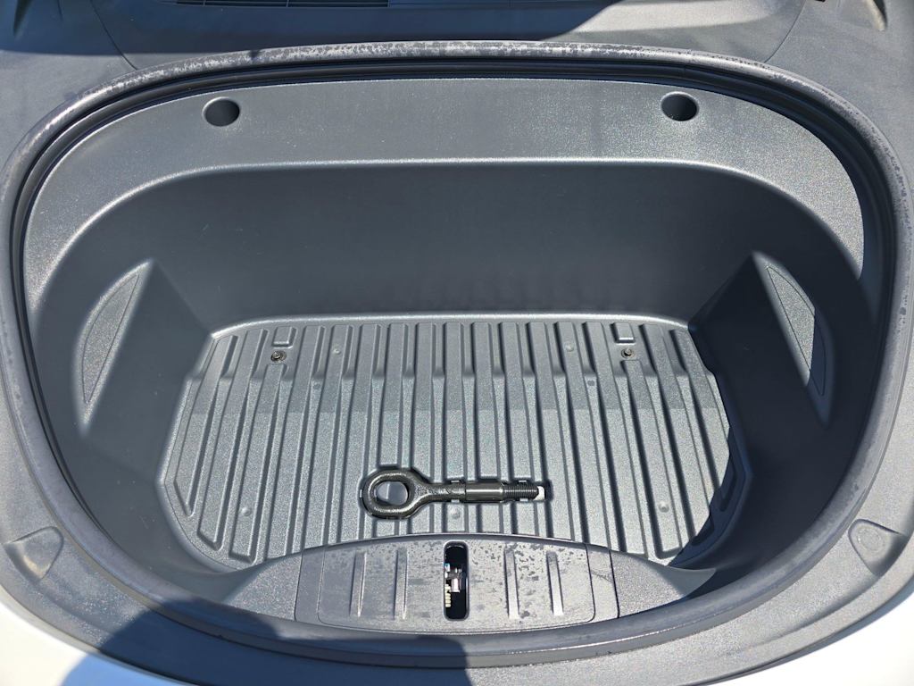 Thumbnail: 2021 Tesla Model 3 - 8