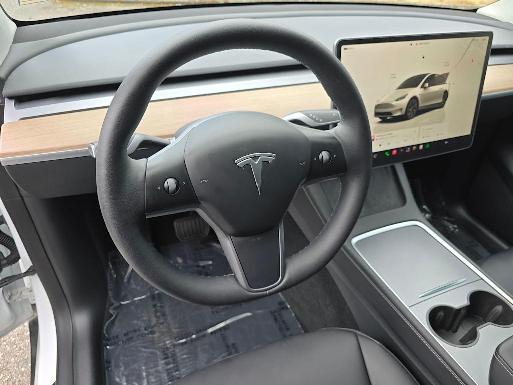 Thumbnail: 2023 Tesla Model Y - 2