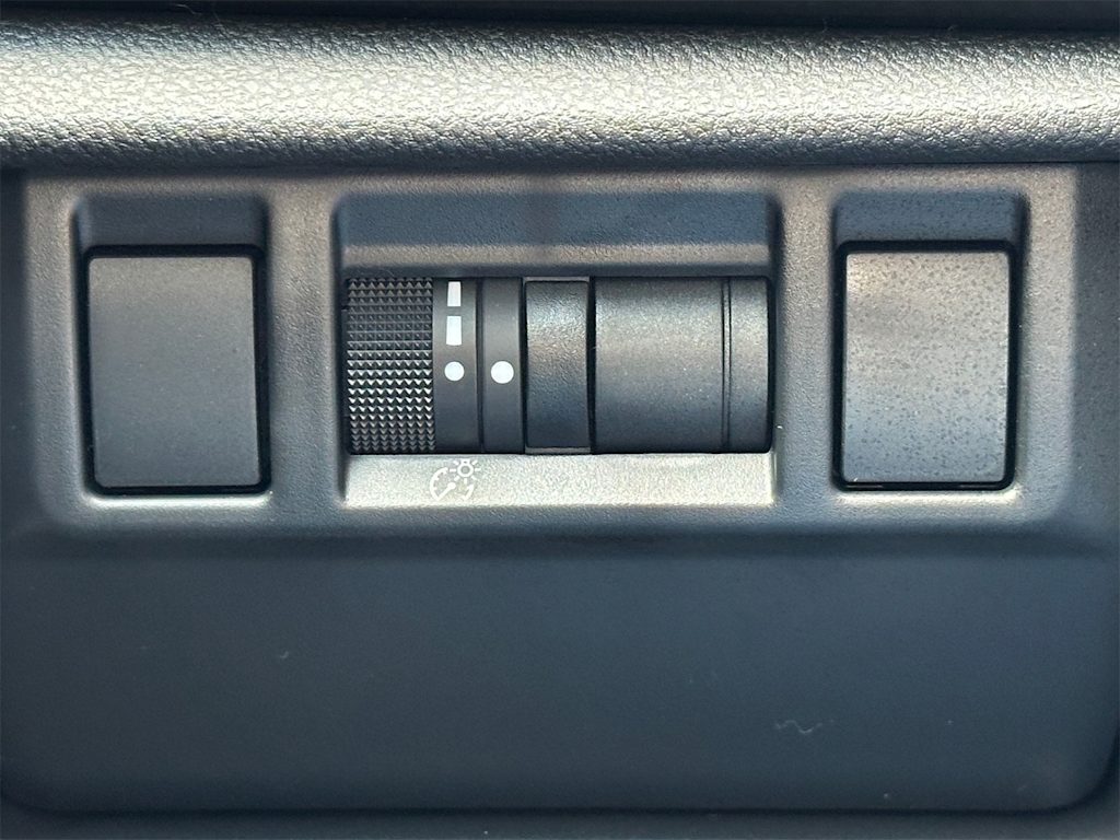 Thumbnail: 2025 Subaru Crosstrek - 25