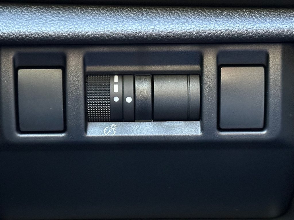 Thumbnail: 2025 Subaru Crosstrek - 25