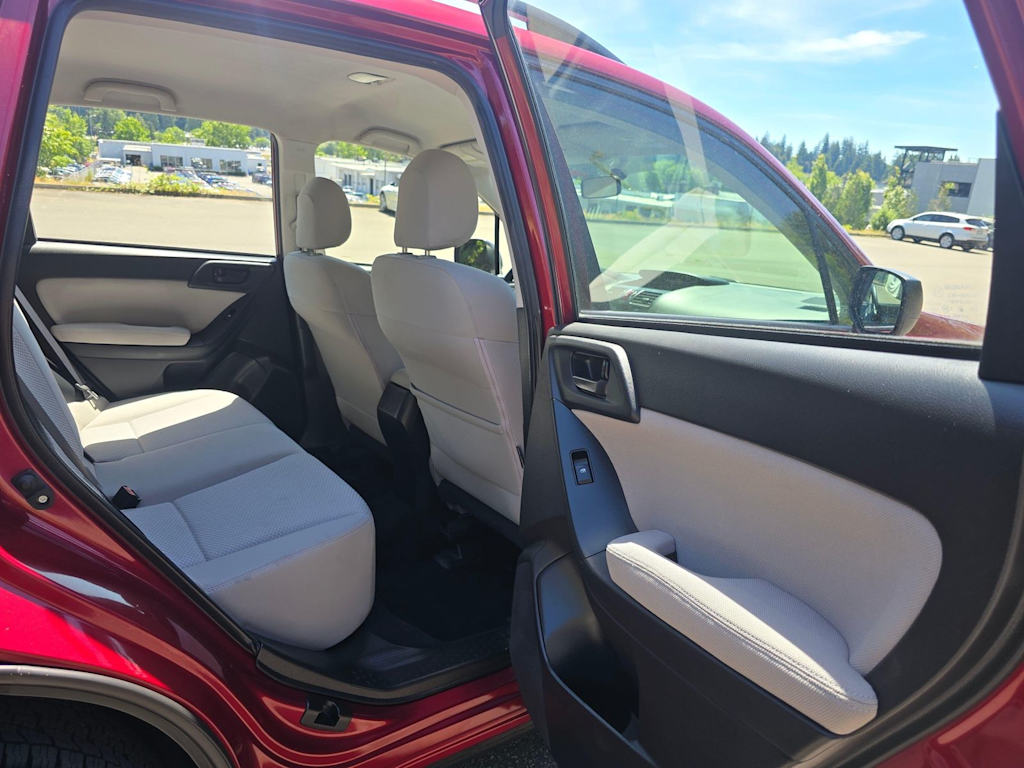 Thumbnail: 2015 Subaru Forester - 23