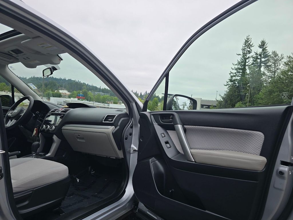 Thumbnail: 2018 Subaru Forester - 30
