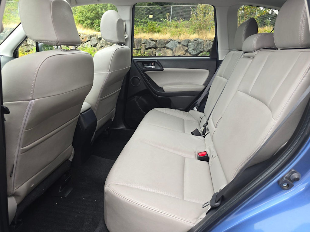 Thumbnail: 2015 Subaru Forester - 12