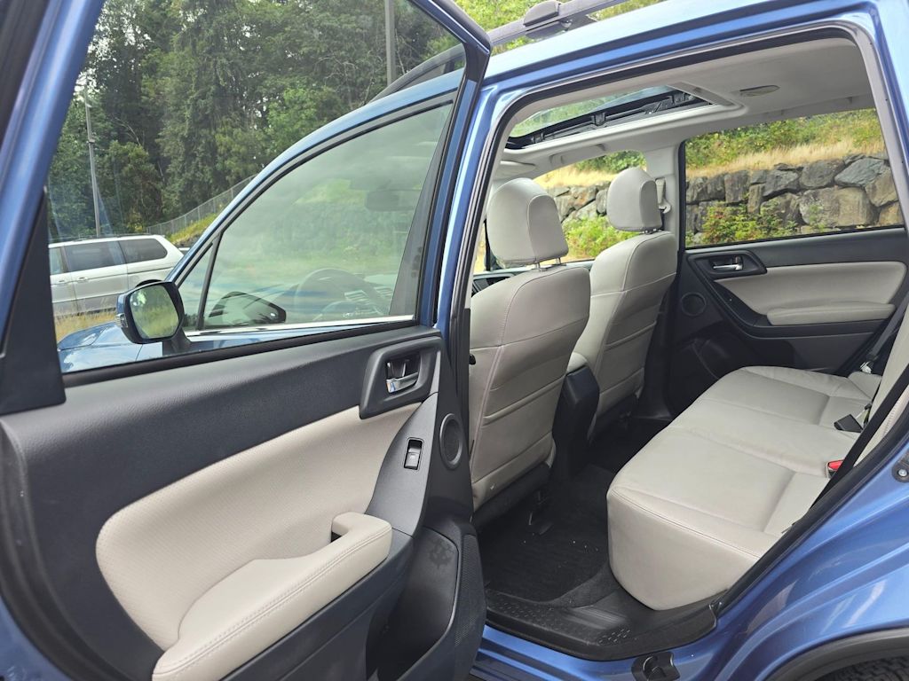 Thumbnail: 2015 Subaru Forester - 27