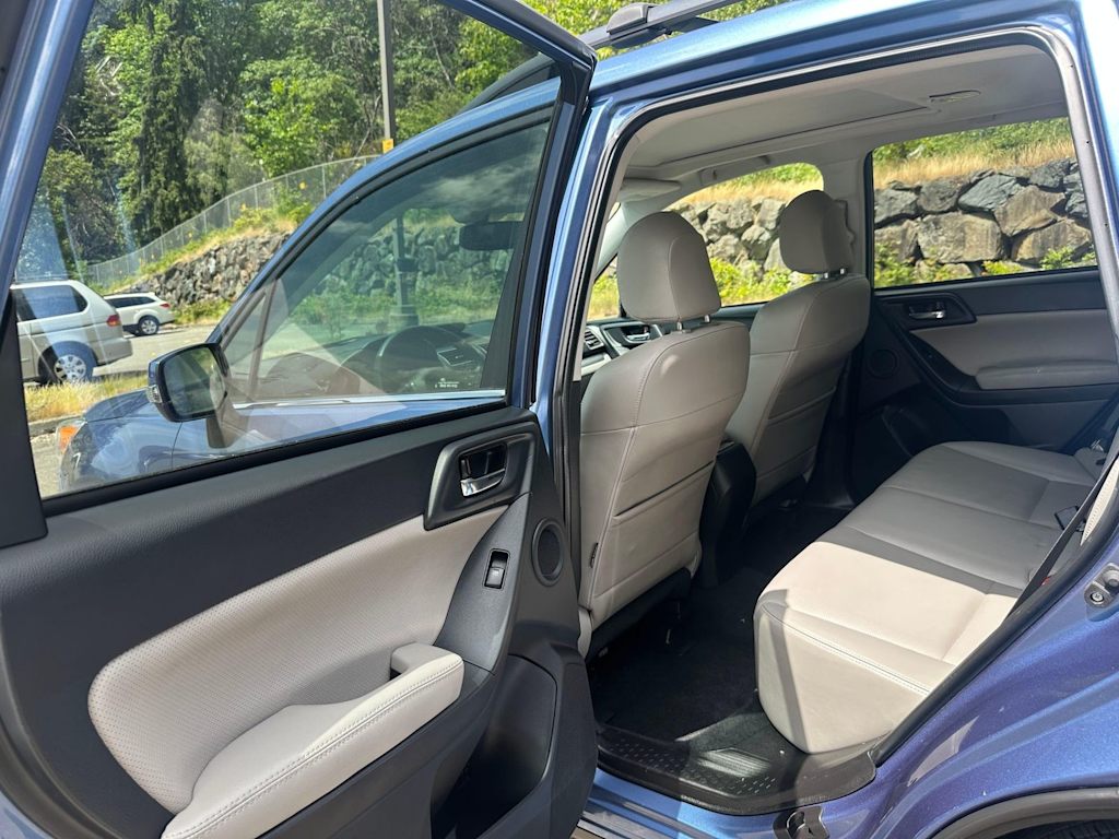 Thumbnail: 2016 Subaru Forester - 18