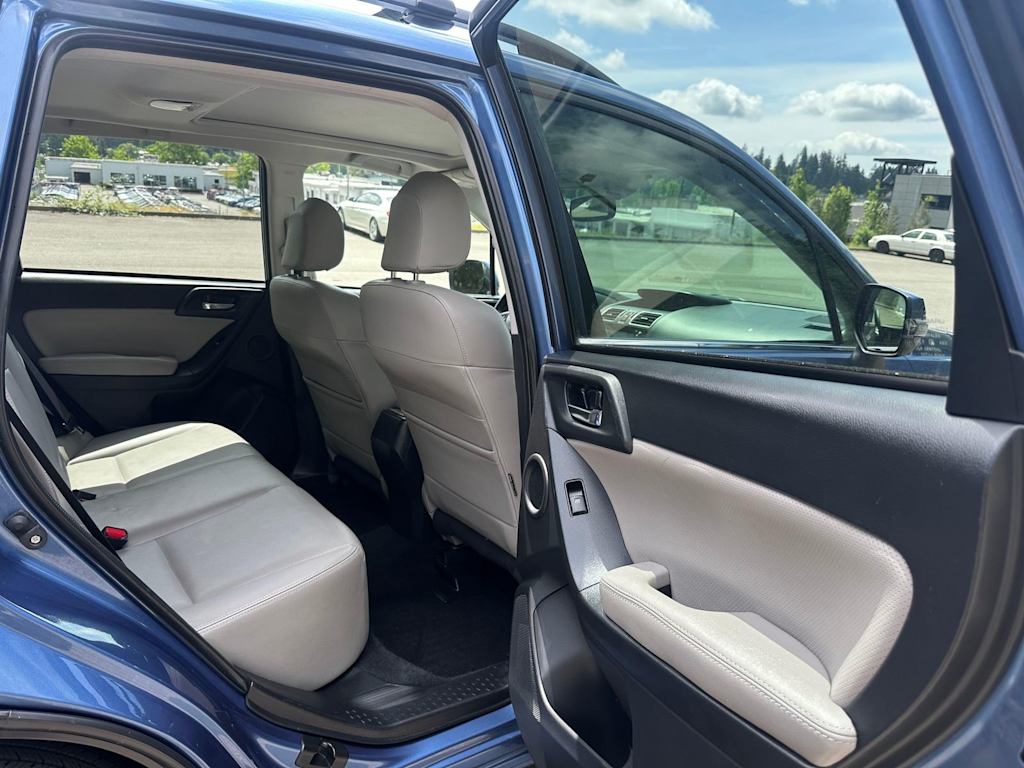 Thumbnail: 2016 Subaru Forester - 20