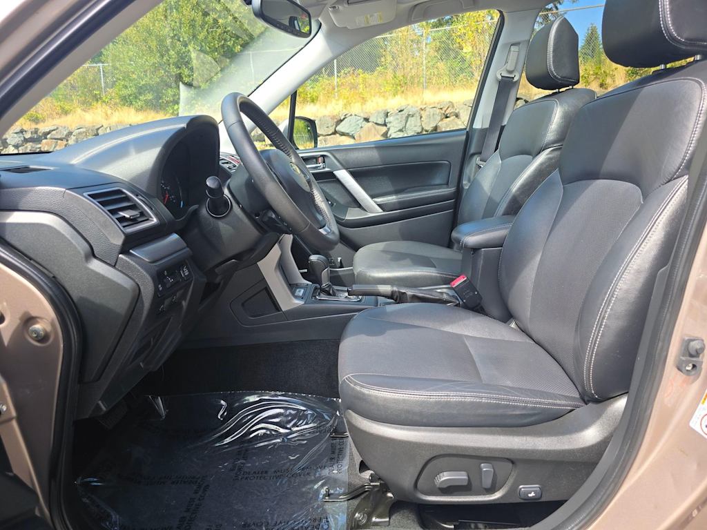 Thumbnail: 2016 Subaru Forester - 11