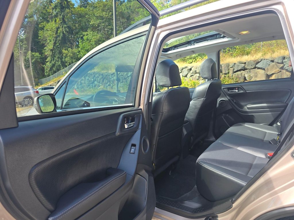 Thumbnail: 2016 Subaru Forester - 28
