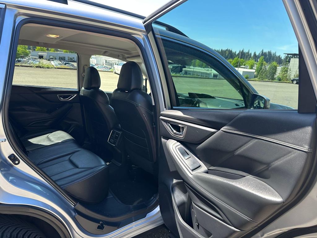 Thumbnail: 2020 Subaru Forester - 9
