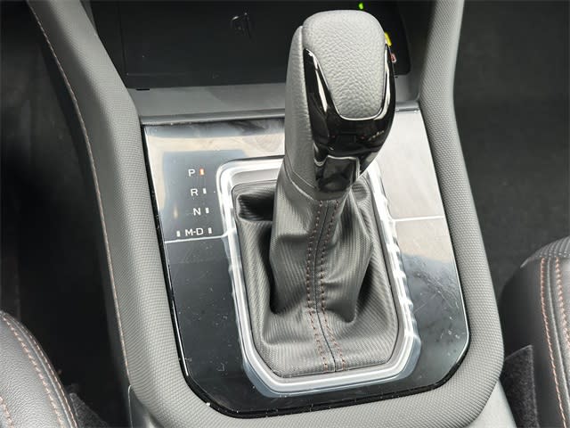 2025 Subaru Forester Touring 24