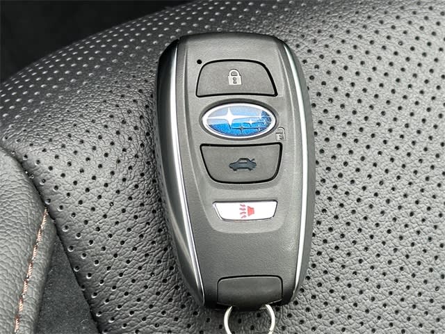 2025 Subaru Forester Touring 18