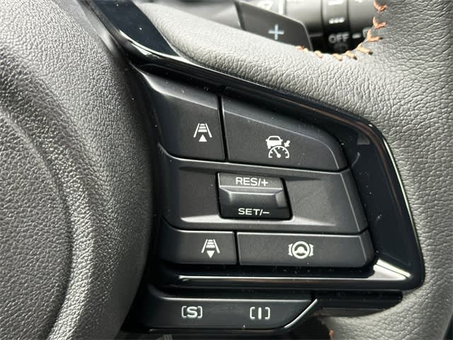 2025 Subaru Forester Touring 27