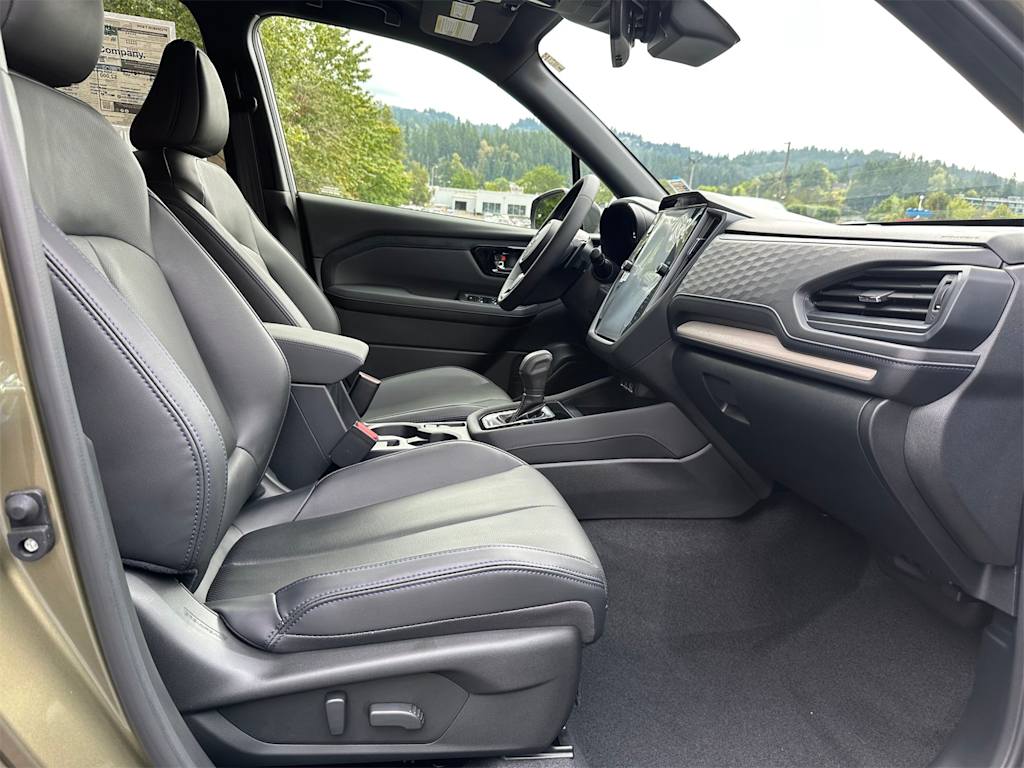 Thumbnail: 2025 Subaru Forester - 12