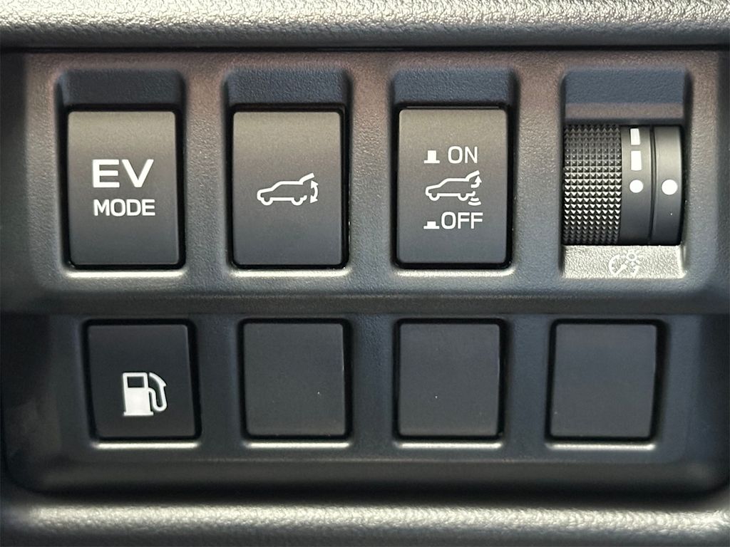 Thumbnail: 2025 Subaru Forester - 25