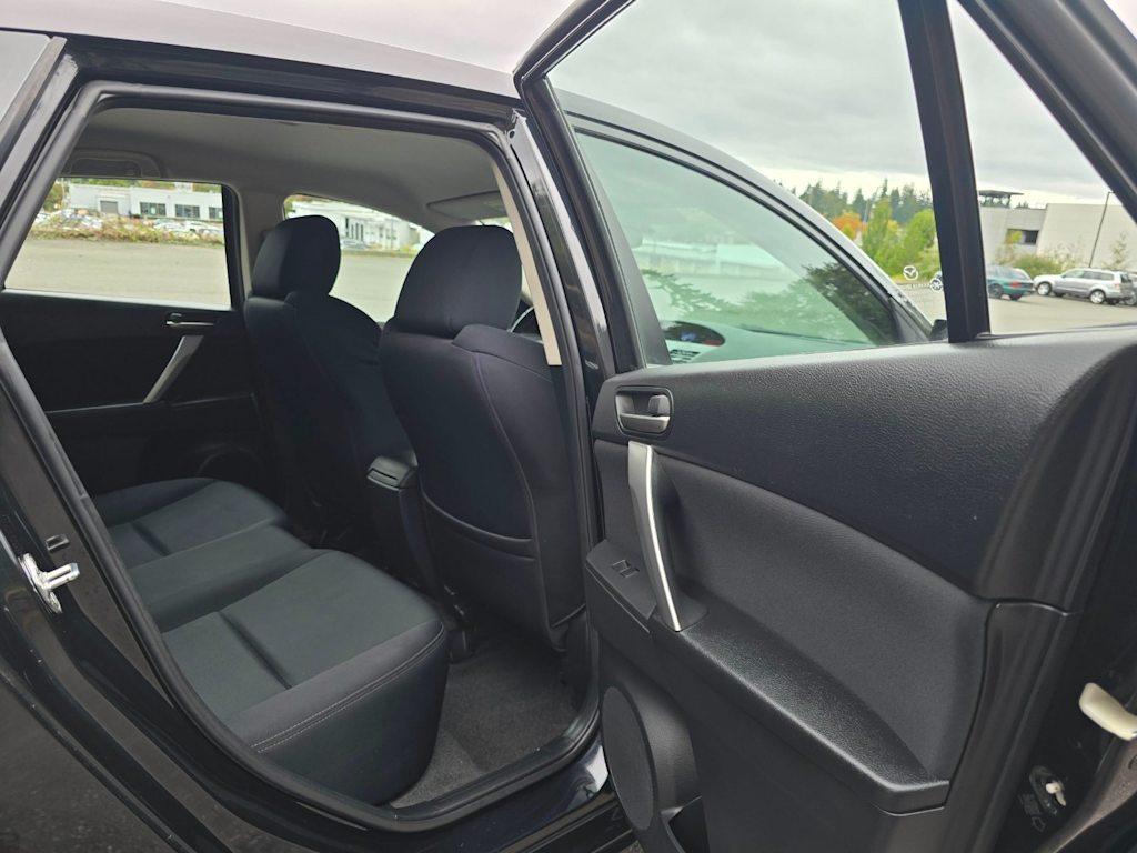 Thumbnail: 2010 Mazda Mazda3 - 31