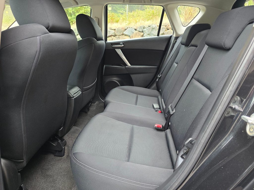 Thumbnail: 2010 Mazda Mazda3 - 13
