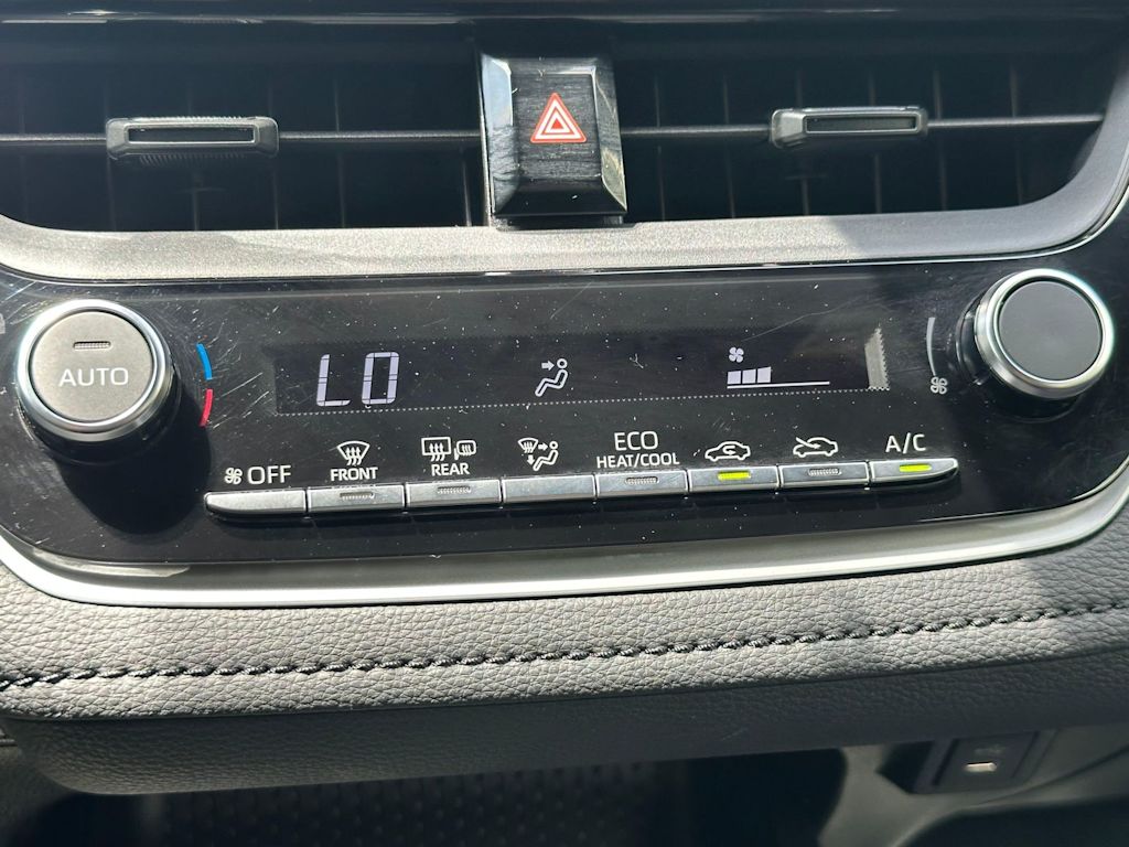 Thumbnail: 2024 Toyota Corolla - 27