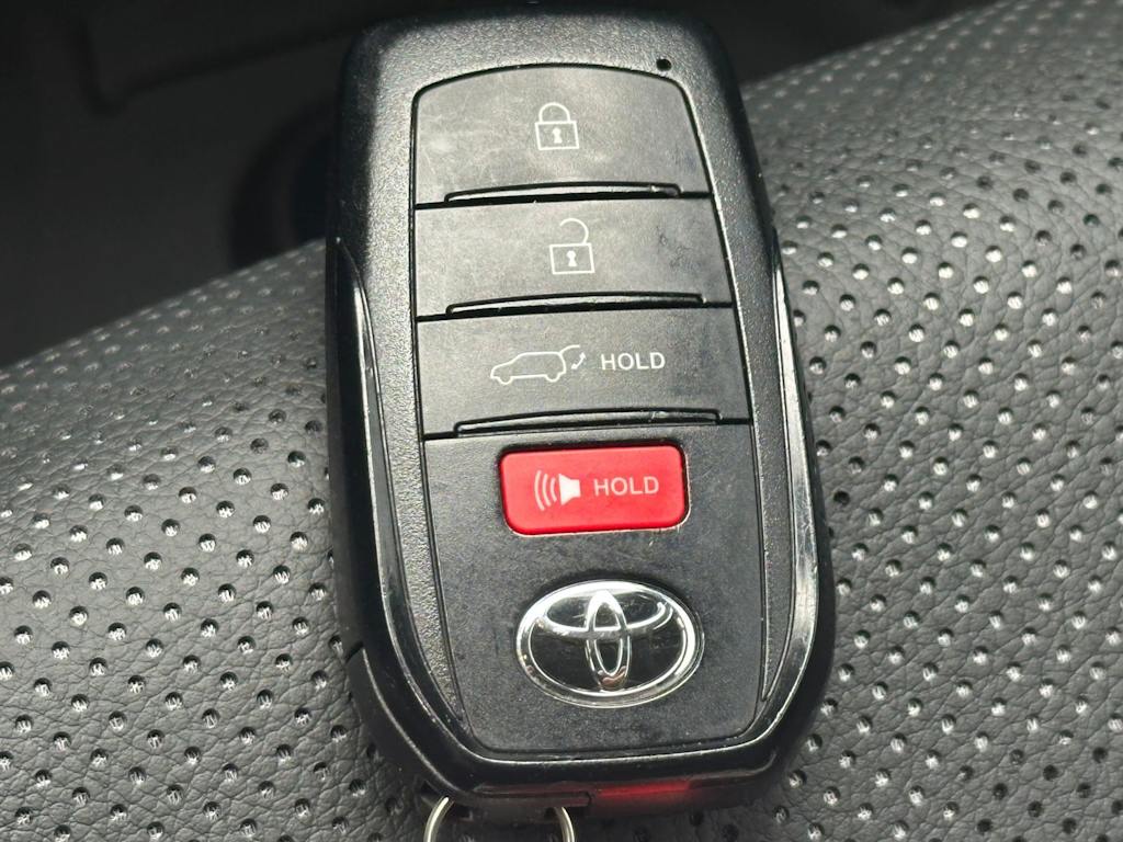 Thumbnail: 2025 Toyota 4Runner - 17