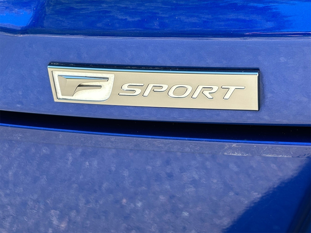 Thumbnail: 2019 Lexus UX - 7