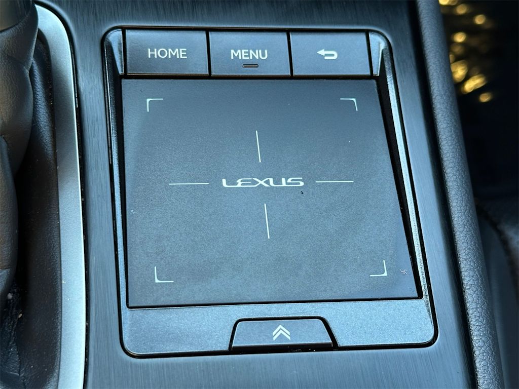 Thumbnail: 2019 Lexus UX - 25