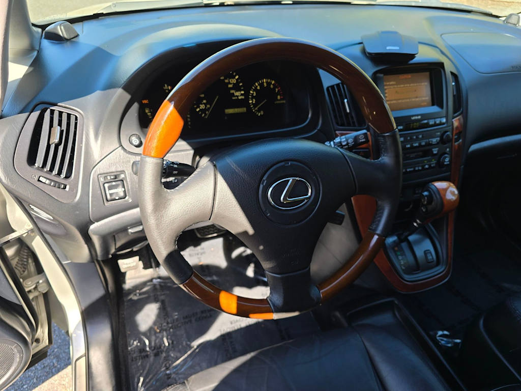 Thumbnail: 2003 Lexus RX - 2