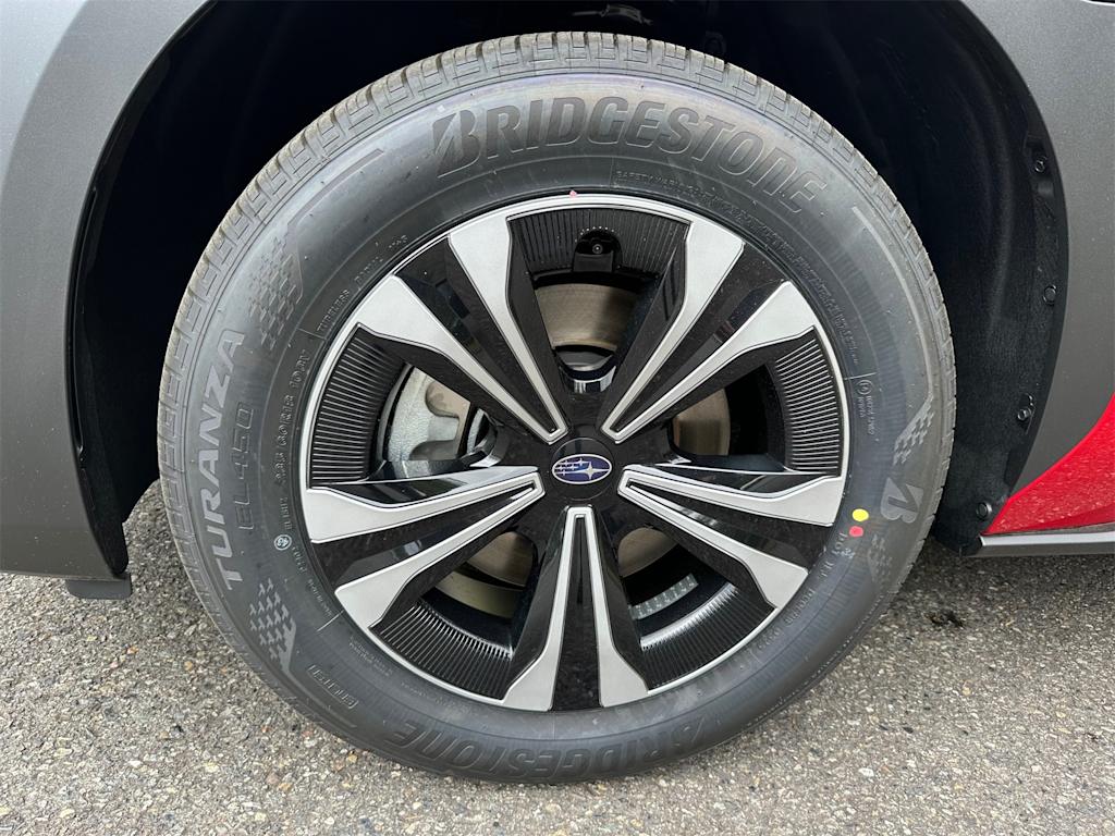 2025 Subaru Solterra Premium 8