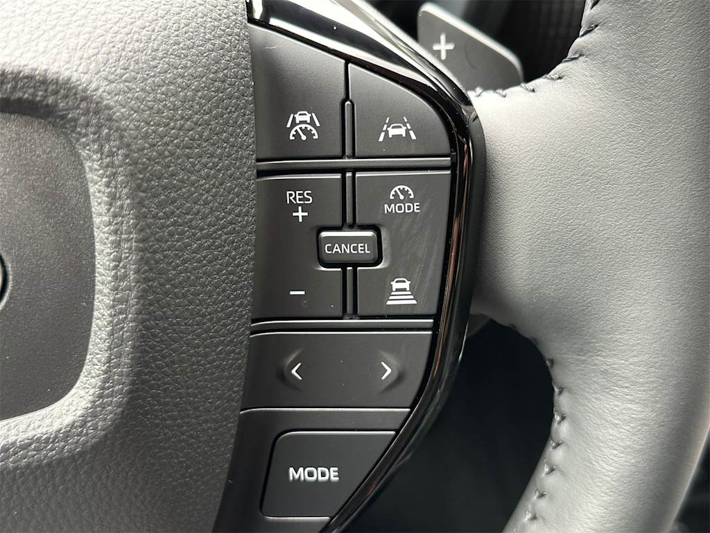 2025 Subaru Solterra Premium 25